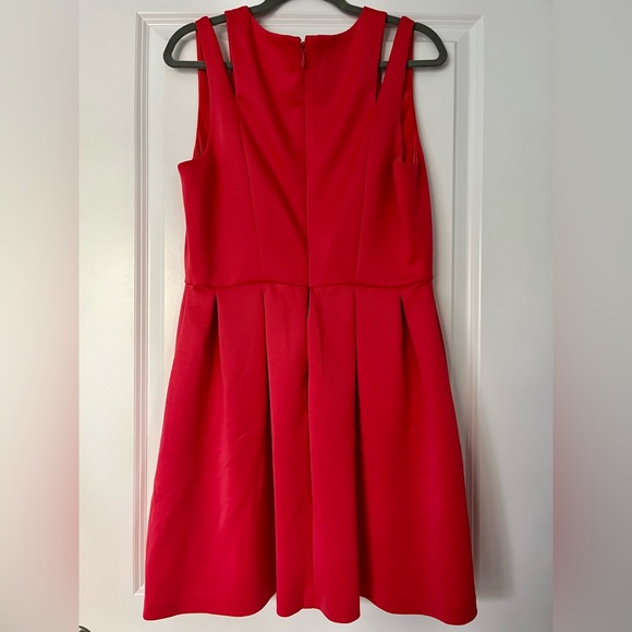 EUC Bebe Pink Mini Dress (L) 👗 - Picture 4 of 4